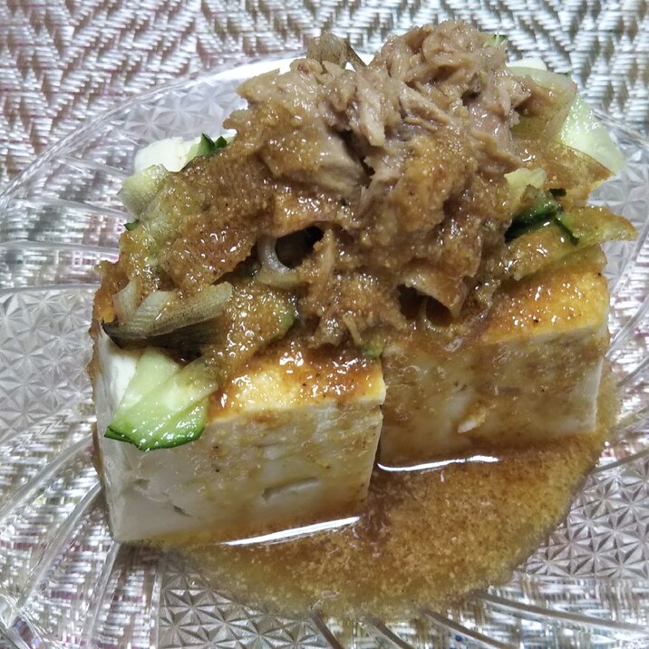 きゅうり茗荷ツナのせ冷奴の擦り胡麻めんつゆタレかけ レシピ 作り方 By ミニー7015 楽天レシピ きゅうり茗荷ツナのせ冷奴の擦り胡麻めんつゆタレかけ レシピ 作り方 By ミニー7015 楽天レシピ